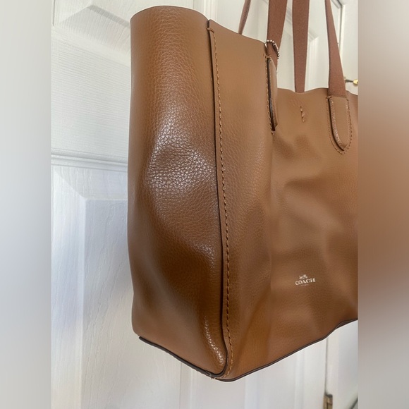 Coach Brown Leather Shoulder Bag - Picture 3 of 11
